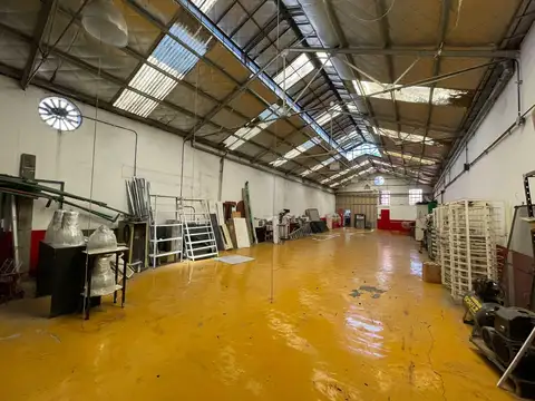 Venta Edificio Comercial en Distrito Tecnológico  