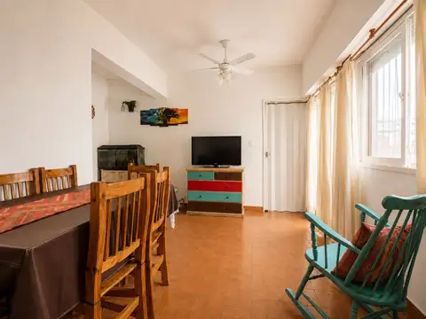 Avenida Lacarra 200