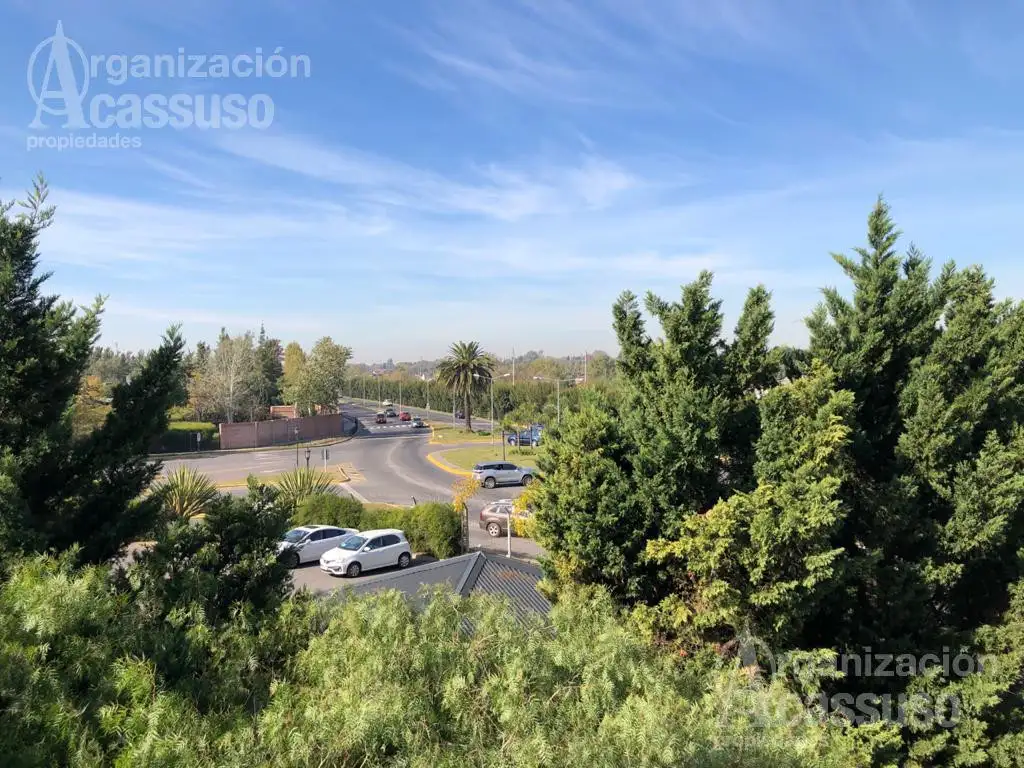 Oficina en Alquiler - $ 2.000.000