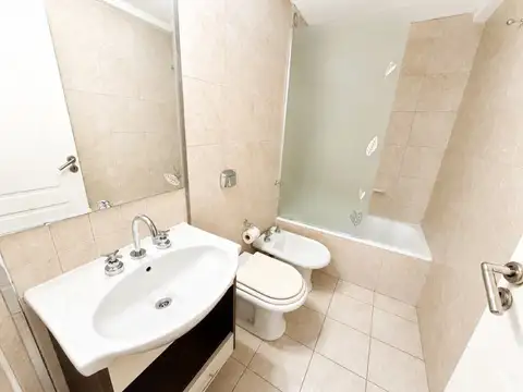 Departamento en Alquiler en Ramos Mejia Sur, $ 1.400.000