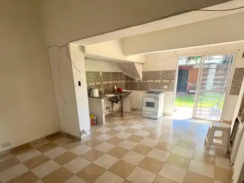 Casa en Venta en Castelar Norte, USD 120.000