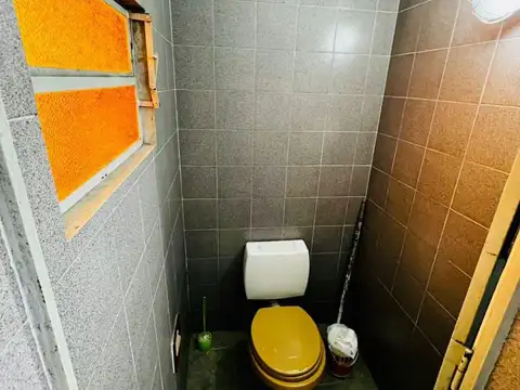 Local en Alquiler en San Justo, $ 900.000