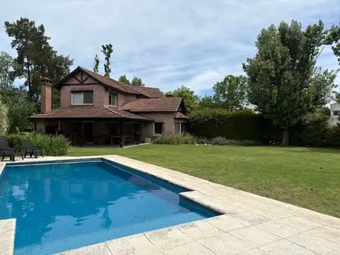 Casa  en Alq. Temporario en Santa Barbara, Tigre, G.B.A. Zona Norte