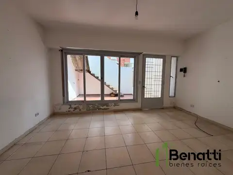Depto Tipo Casa en Alquiler de 2 dormitorios