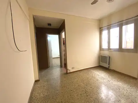 VENTA DEPARTAMENTO DOS AMBIENTES EN POMPEYA