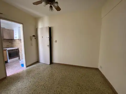 Departamento en Venta en Pompeya, USD 39.900