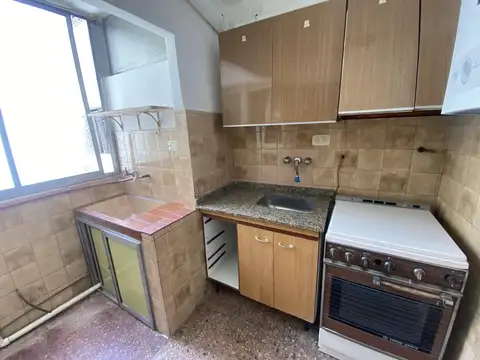 VENTA DEPARTAMENTO DOS AMBIENTES EN POMPEYA