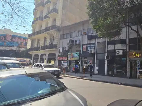 JUNIN 300