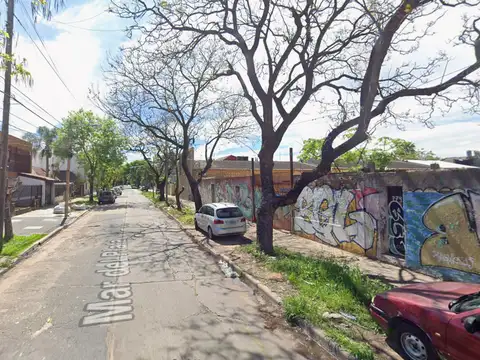 Terreno en Venta en Villa Ballester, USD 420.000