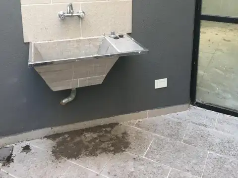 Depto Tipo Casa en Venta de 2 ambientes