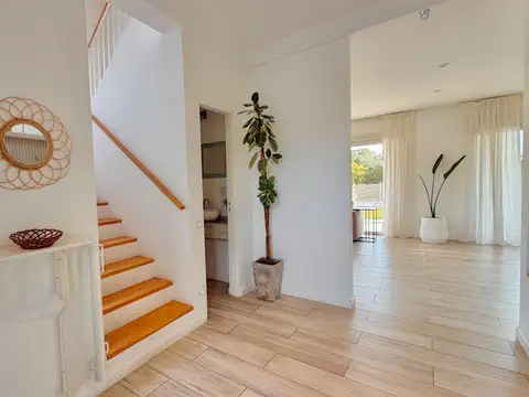 Casa en Alquiler en Santa Clara, USD 1.700
