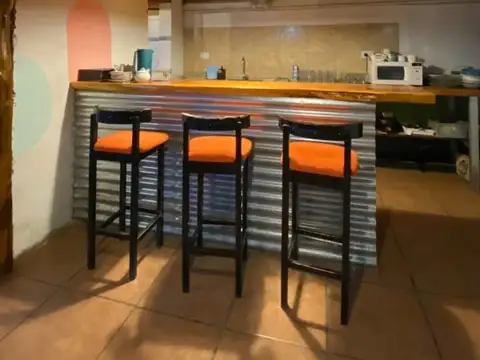 Casa 4 ambientes con 4 baños