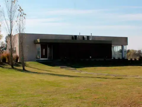 Terreno en Venta en El Cazal, USD 69.900