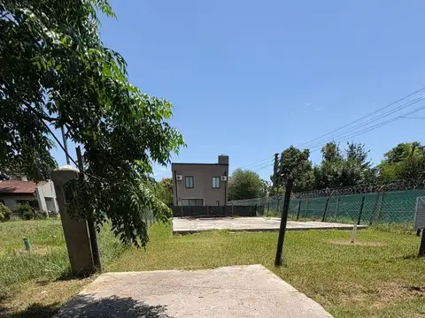 VENTA LOTE-TERRENO-CON MEJORAS-LAS BRISAS COUNTRY