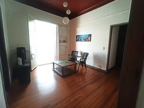 DEPTO.3 AMB, BALCON al frente, CABALLITO