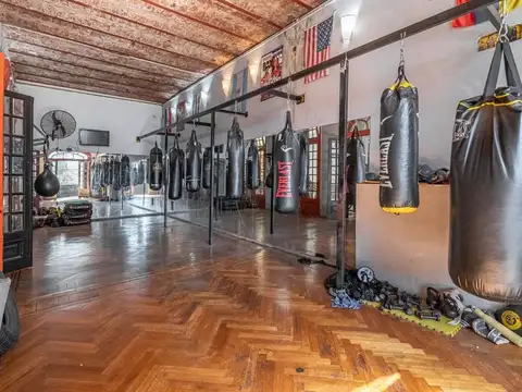 Local en Venta en Caballito, USD 395.000