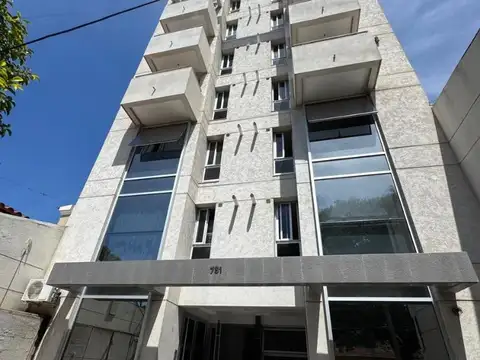 Dean Funes 781 , Piso 1