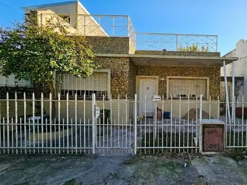 Casa en Venta 64 años