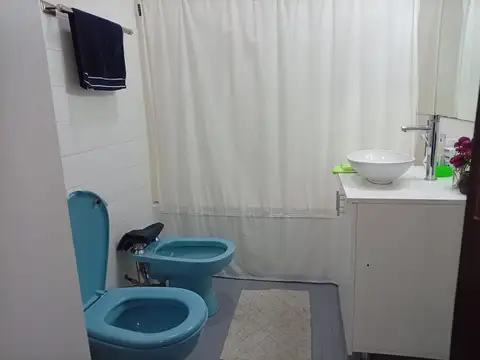 Depto Tipo Casa en Venta 50 años