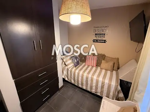 CASA UNICA EN ALQUILER MORENO CENTRO