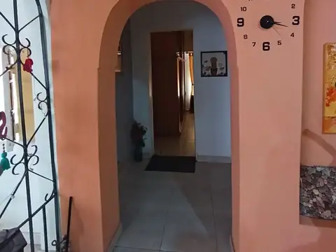 Depto Tipo Casa en Venta 40 años