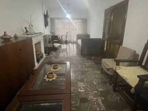 Depto Tipo Casa en Venta de 3 dormitorios