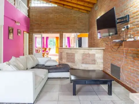 Casa en Venta en Pilar, USD 190.000