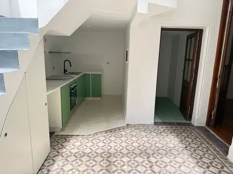 Depto Tipo Casa en Venta de 4 ambientes