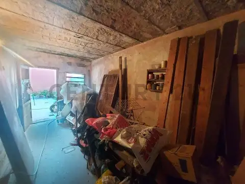 Casa 5 ambientes con 1 baño