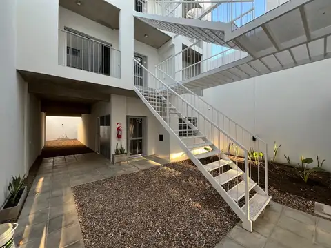 Departamento en Alquiler en Banfield, $ 730.000