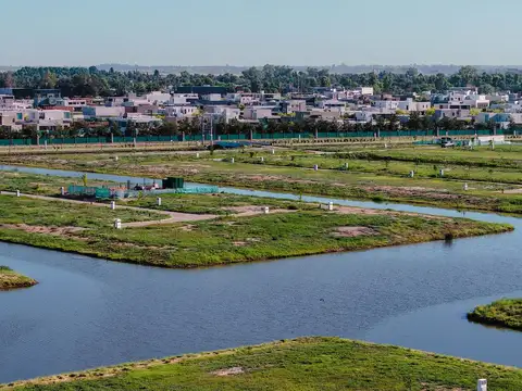 Terreno - Funes Lakes Barrio Privado | Venta