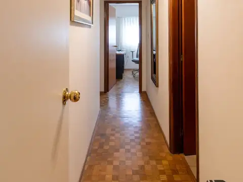 Departamento 5 ambientes con 2 baños