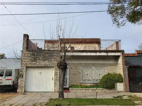 Profesor Mariño al 700