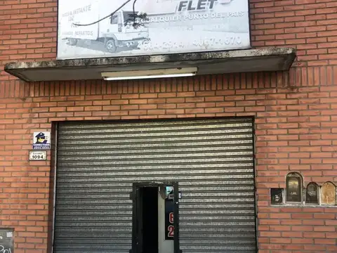 Local de 105 m2 con altura, San Miguel