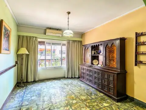 Aristóbulo del Valle 1600