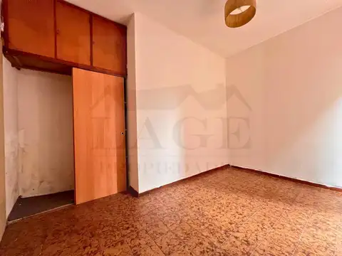 Depto Tipo Casa en Venta al Este