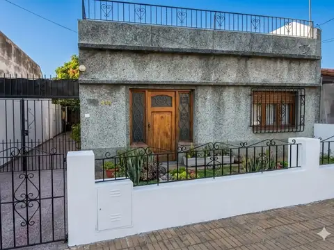 EN VENTA CASA 3 AMBIENTES EN TEMPERLEY