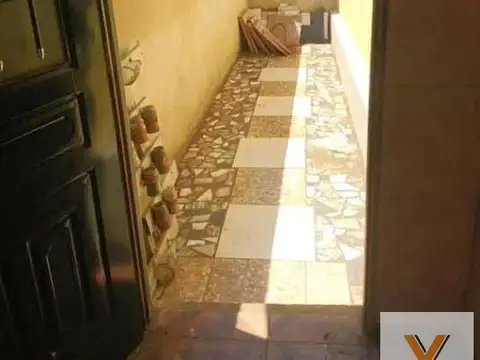 Casa en venta - 2 Dormitorios 1 Baño - La Reja