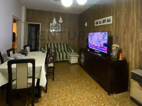 Departamento 5 AMBIENTES 4 DORMITORIOS en Villa Lugano, Capital Federal                        ...