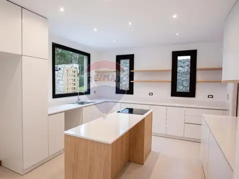 Casa en Venta en Pinamar, USD 389.000