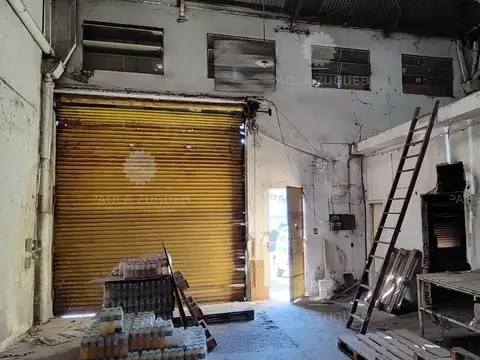 Local en Venta 60 años