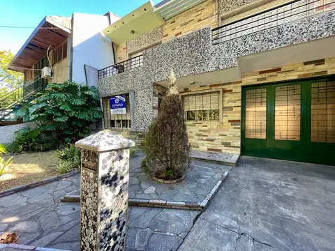 Depto Tipo Casa en Venta en Villa Martelli, USD 130.000