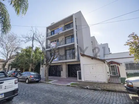 Venta – Departamento nuevo de 3 ambientes con Terraza propia y Cochera en San Fernando