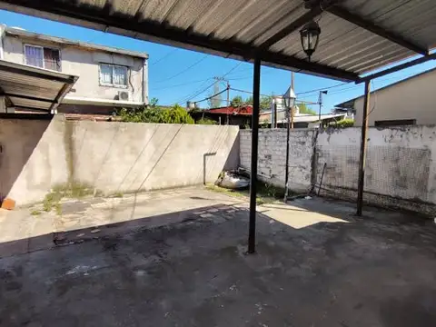 Depto Tipo Casa en Venta en Moron Norte, USD 55.000