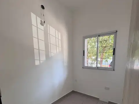 Depto Tipo Casa en Alquiler A Estrenar