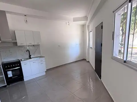 Depto Tipo Casa en Alquiler de 2 ambientes