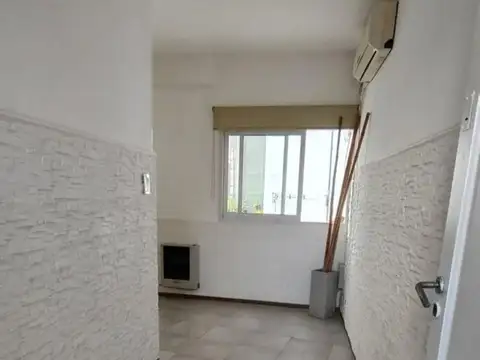 Depto Tipo Casa en Venta 65 años