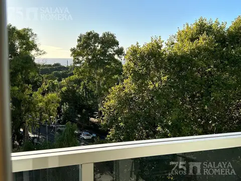 Departamento en Alquiler con 1 cocheras