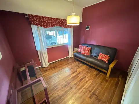 Depto Tipo Casa en Venta de 4 ambientes