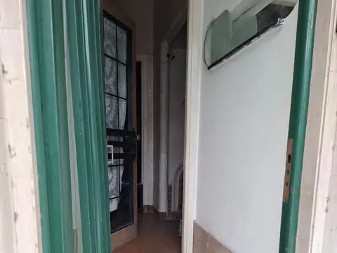 Depto Tipo Casa en Alquiler 50 años